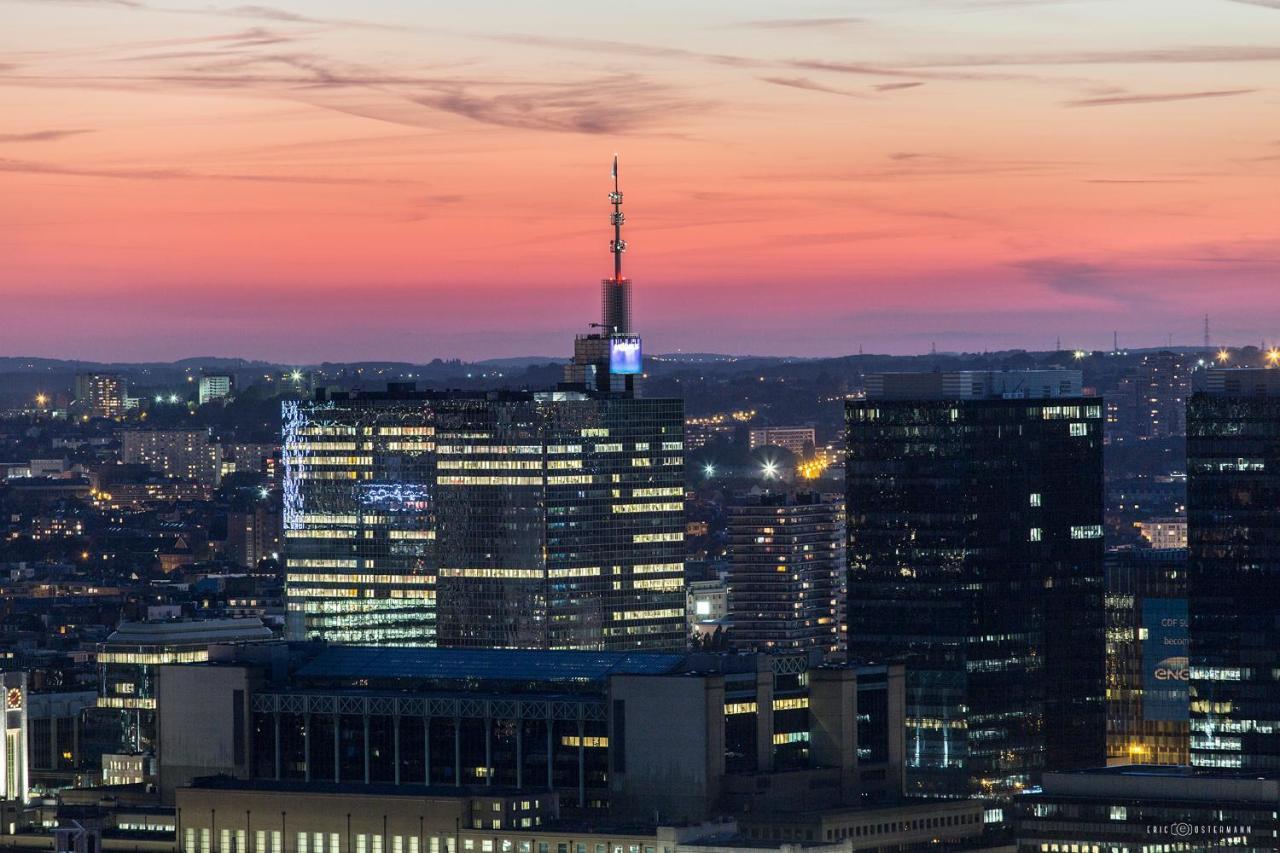 Romantique Dans Le Ciel Bruxelles